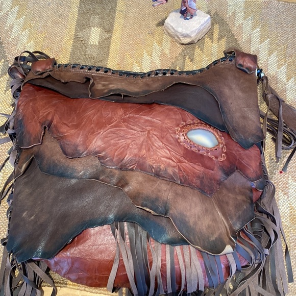 ๐ AMAZING BOHEMIAN LEATHER & STONE BAGโผ๏ธ - Picture 8 of 17